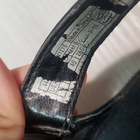 Vionic Women Amber Comfort Hook&loop Sandals Flats shoes sz 9 - Picture 12 of 12